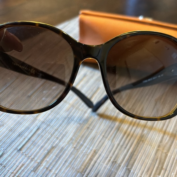 Tory Burch Tortoise Sunglasses - Picture 10 of 10